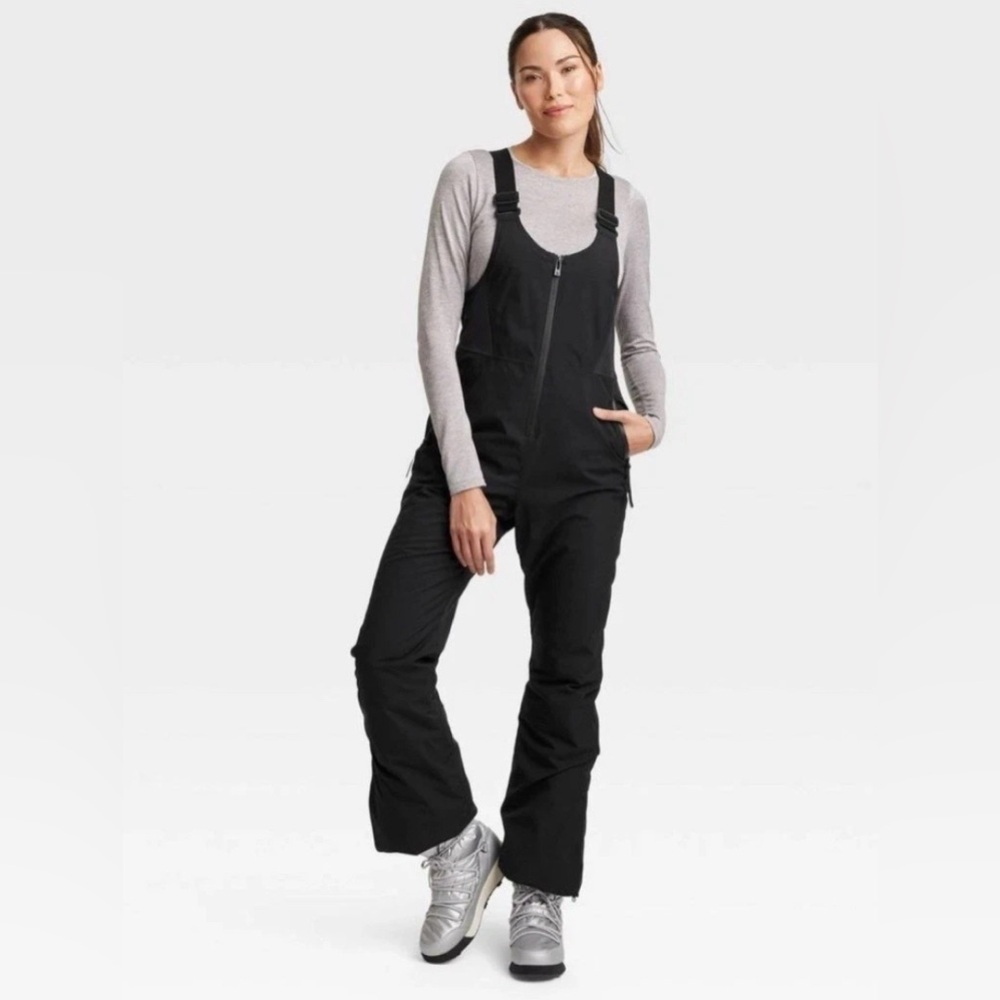 All In Motion Women's Waterproof
Snow Sport Bib with 3M Thinsulate Black XL NWT